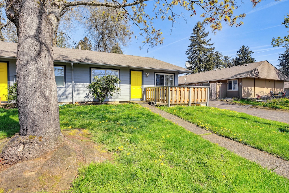 Welcoming Apartment: Walk to Old Town Gresham view 5