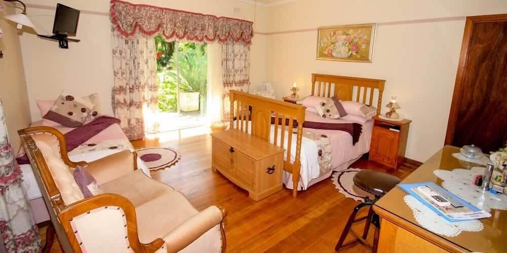 Homestead B & B