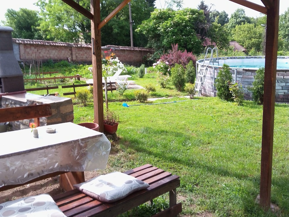 Villa Nina in Kramolin, Beautiful Stay in Bulgaria