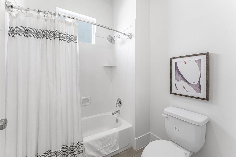 Villa #25 At Bloomington Country Club - Villa Vibes 4 Bedroom Townhouse
