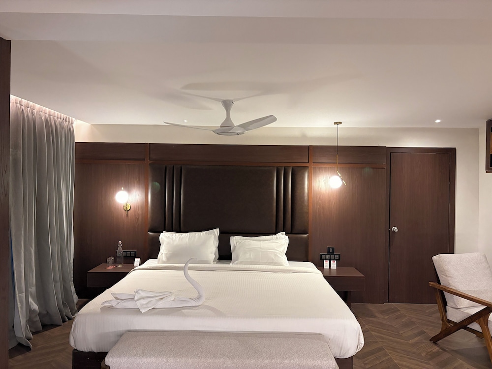 Lords Riverside Resort Muduba - A Wellness Nature Retreat