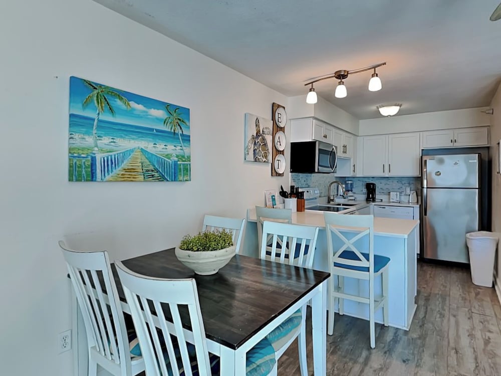 Perdido Skye #24 by Southern Vacation Rentals