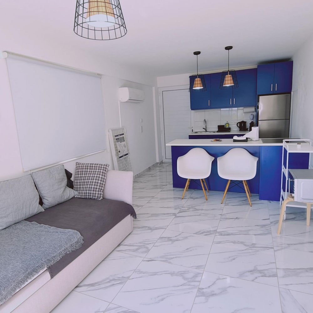 16 PRO - Stay Monte Elias Apartment