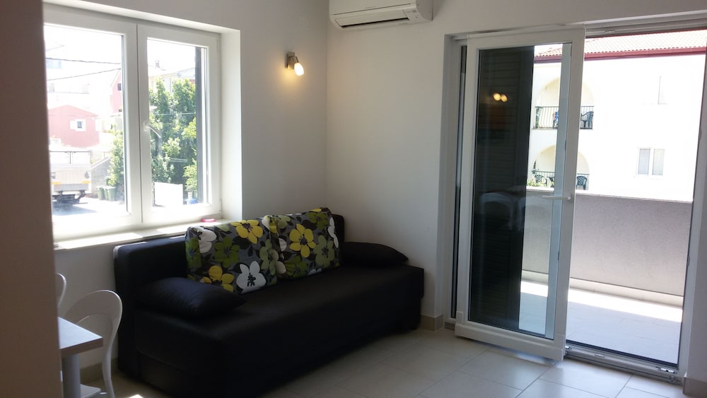Apartmani AiA