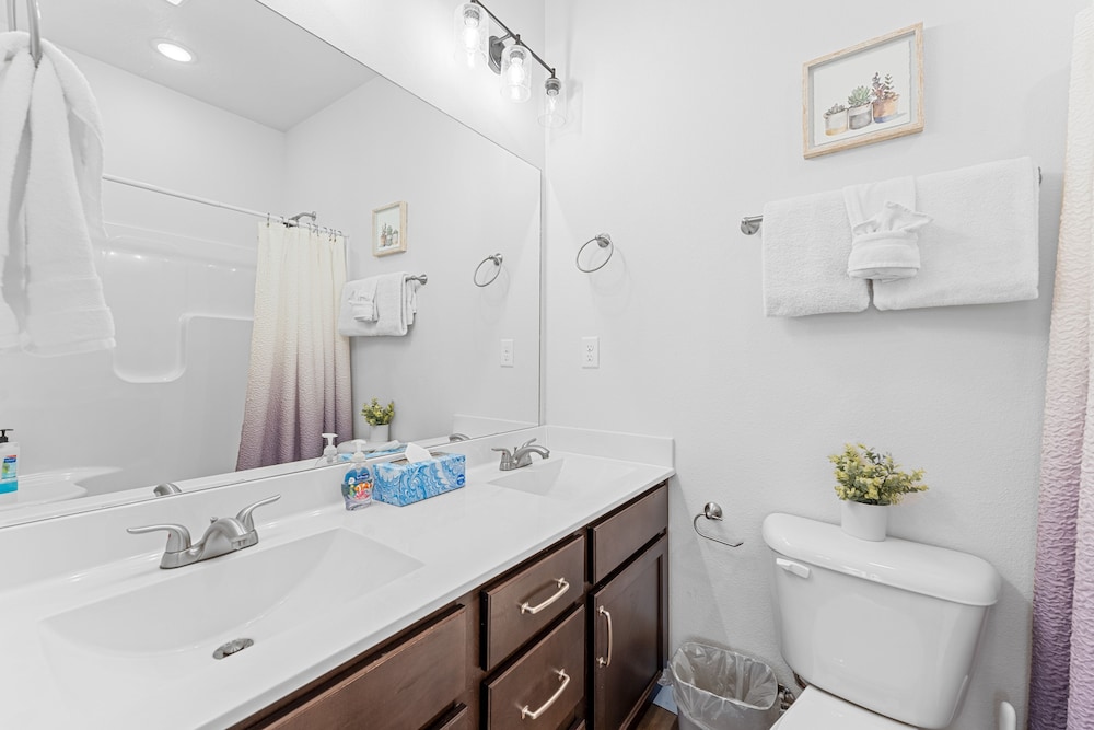 Cm132-6 -summer Breeze- Sleeps 17 6 Bedroom Home