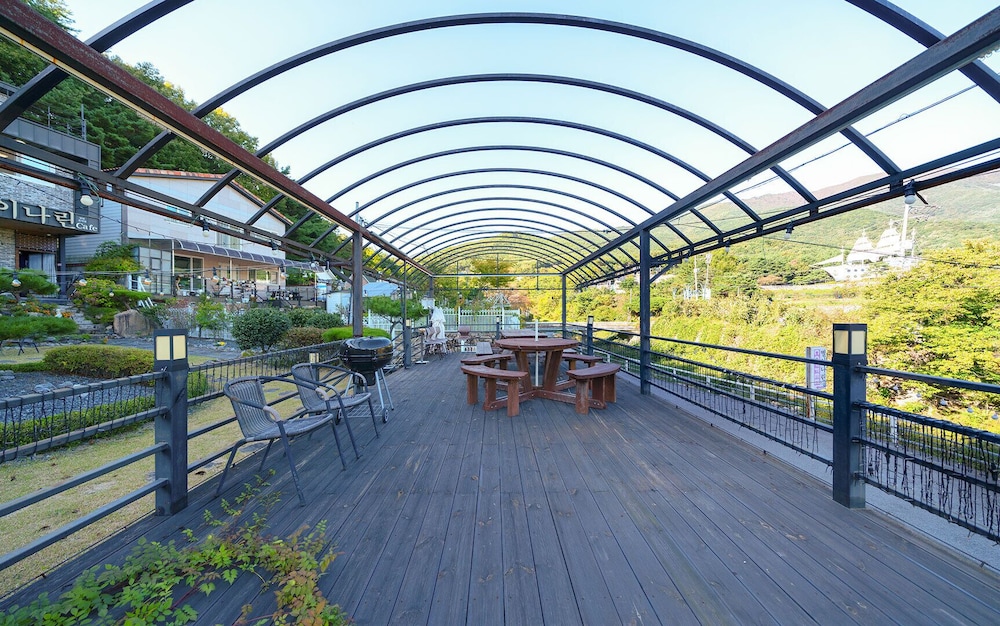 Ulsan Byeoldam Eunchae Pool Villa