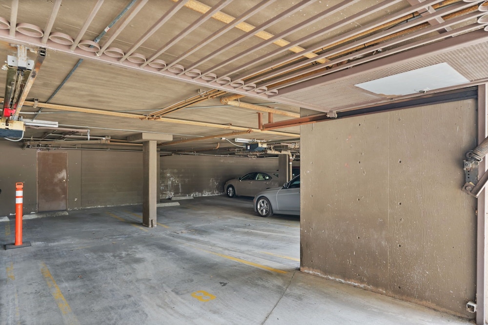 Stylish Westwood Condo