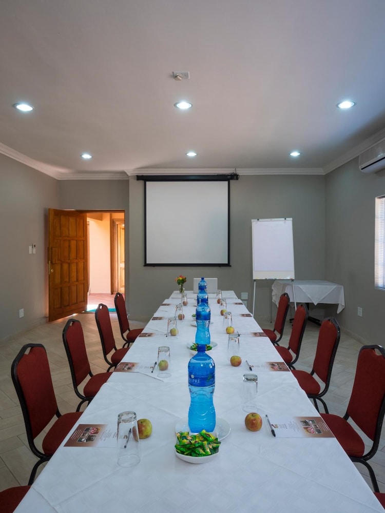 meeting & event spaces