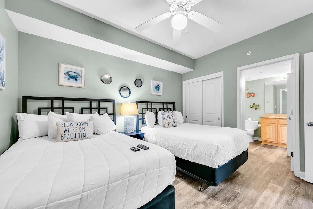Grandview East 1002