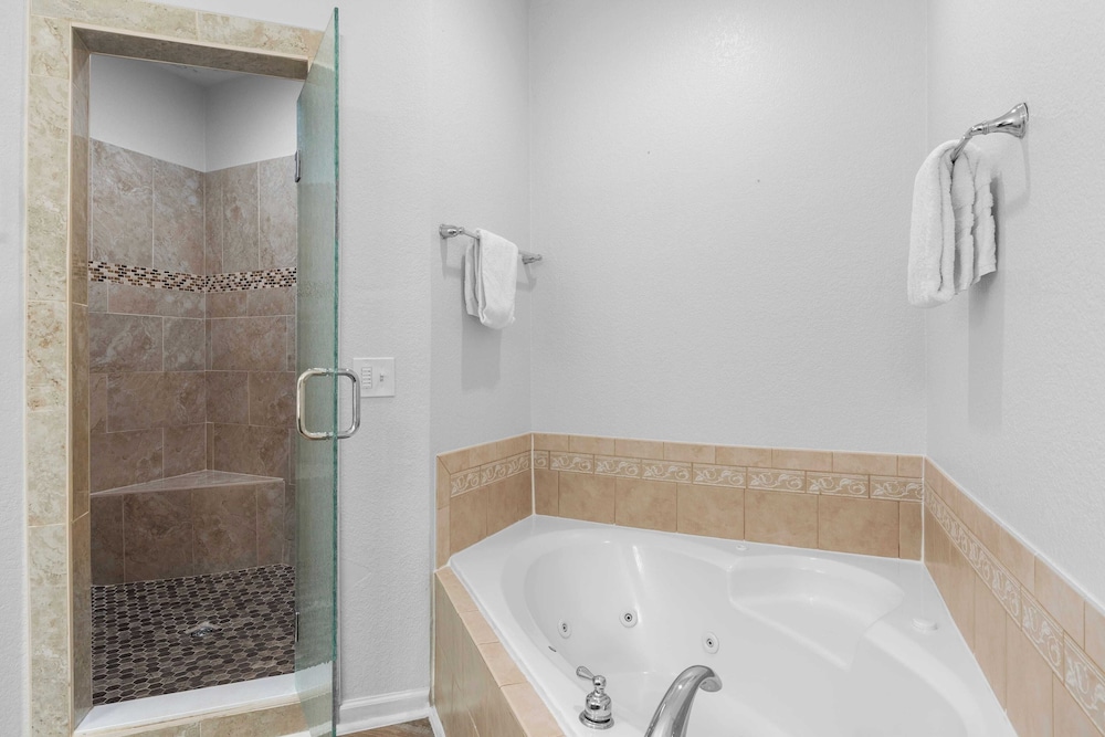 Southfields Retreat 4BR Getaway Near Laguna Beach, Carillon & Pier Park