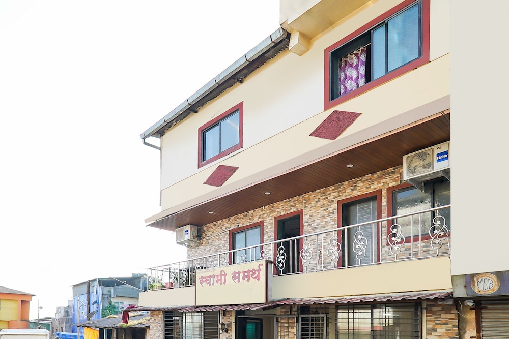 OYO 18653 Hotel Swami Samarth view 4