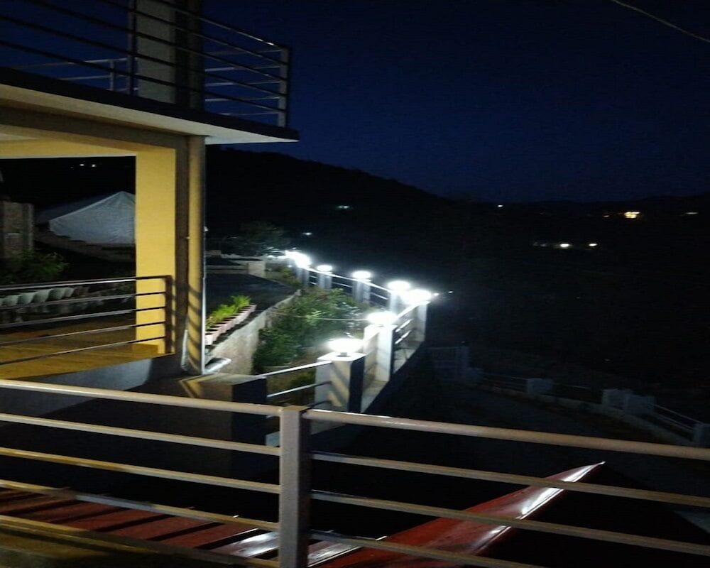 D Jungle Dabas Cottages view 4