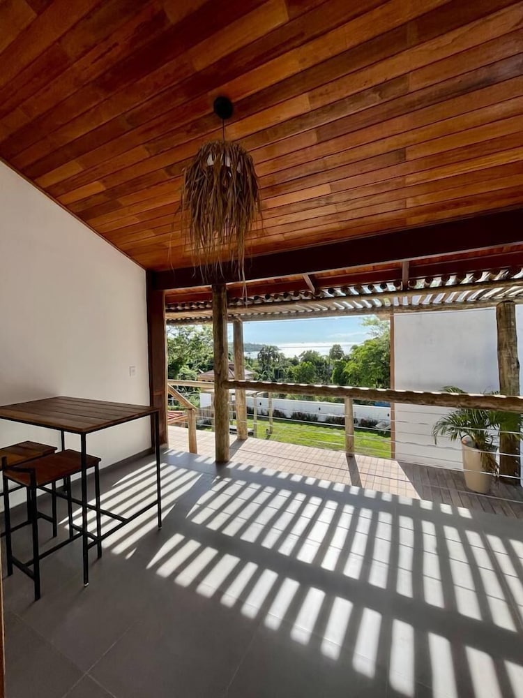 Santomar Guest House