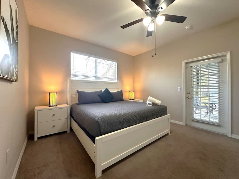 Disney Hideaway Villa Sleeps 9 4Bd Home With Pool