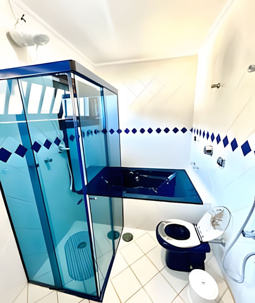 Casa com piscina em Acapulco Guarujá SP3