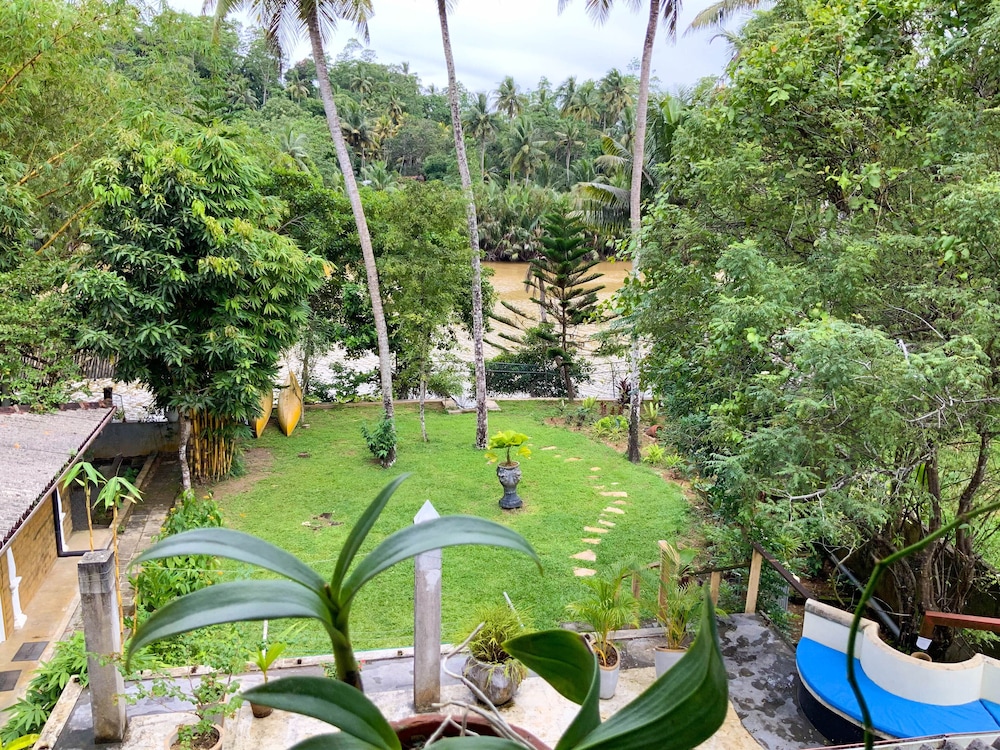 Chill River Villa view 4