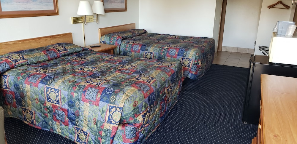 Wisconsin Dells Vacations - Fields Park Motel - Property Image 21