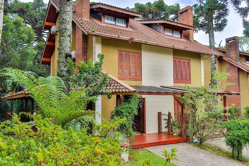 Locar-in Gramado Tríplex Laje de Pedra