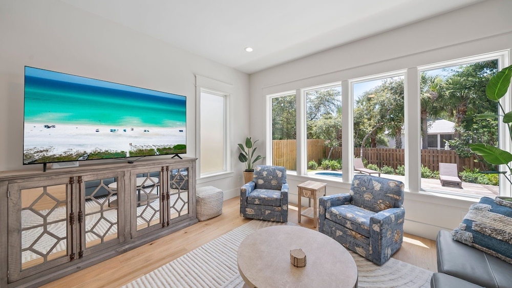Sand Wand 5 Bedroom Home