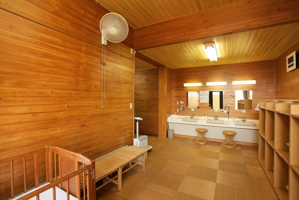 nunobikionsen komoro, Komoro - 19