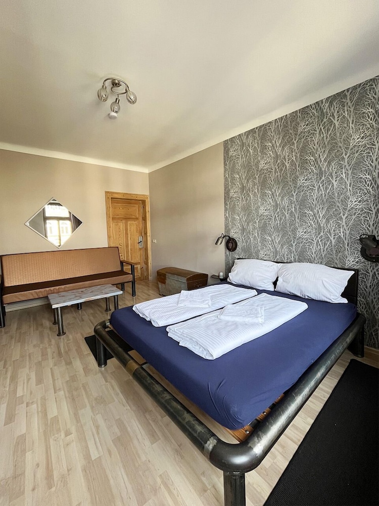 Homeplanet Hostel