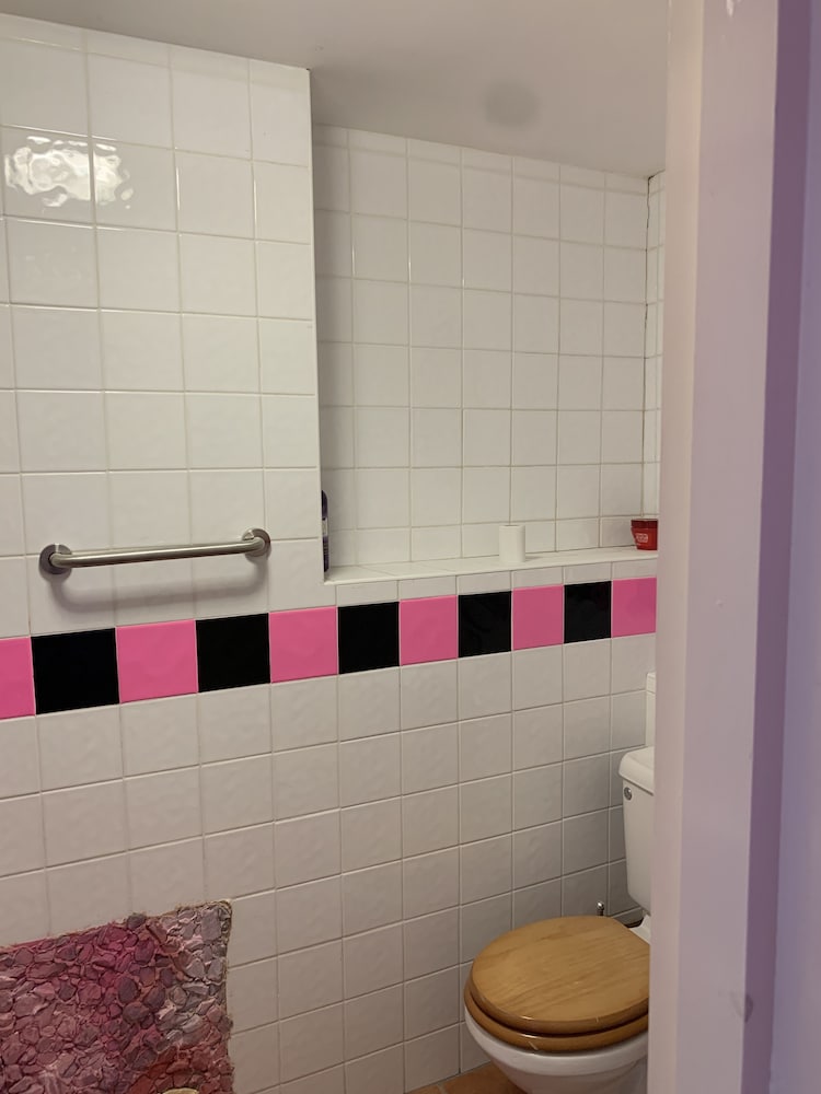 Ramsgate Vacations - The Little Tree Boutique BB - Property Image 3