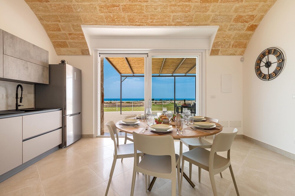 2475 Villa Pietra del Sole by Perle di Puglia view 3