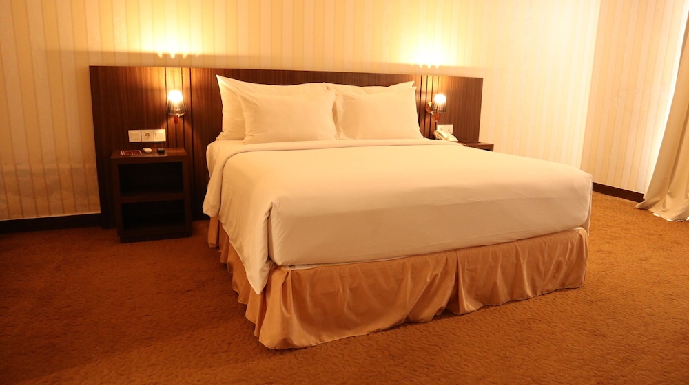 Labersa Hotel And Convention Center Toba Balige