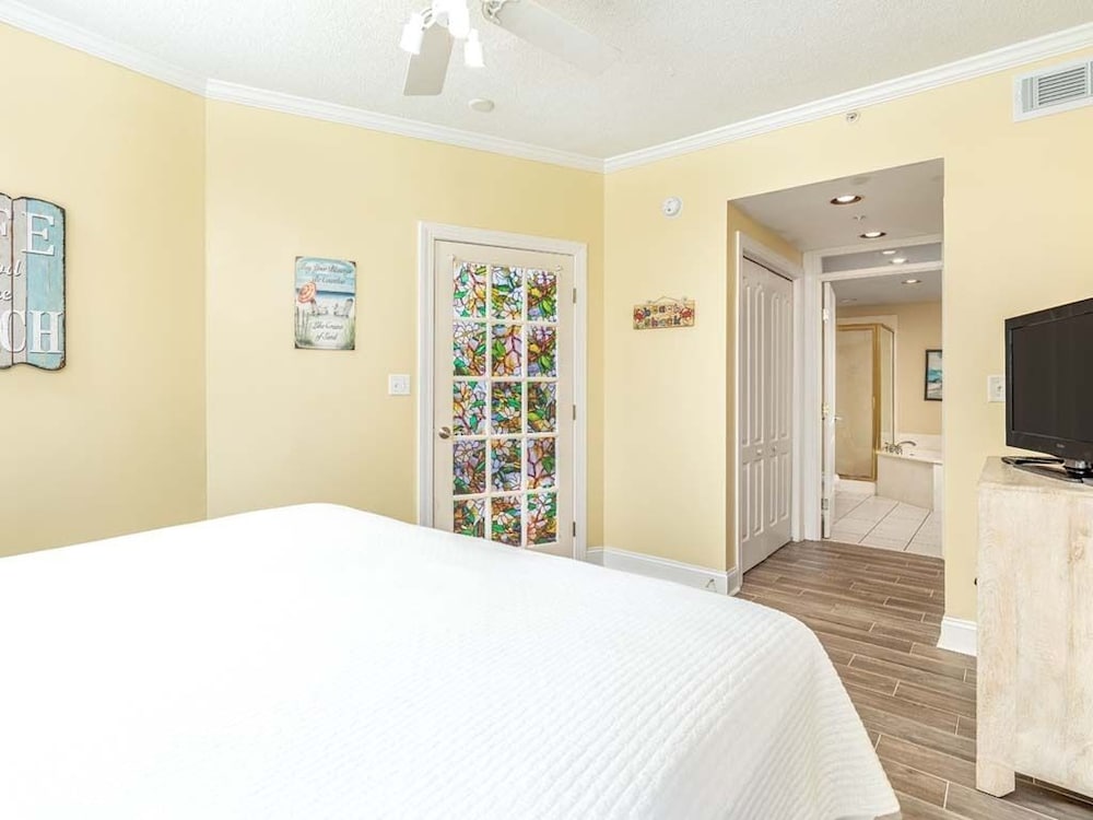 Sandpiper 1 by Tybee Vacation Rentals view 2