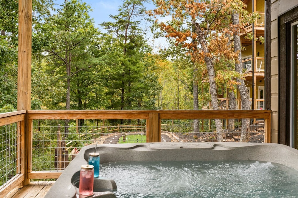 Summit Luxe Resort