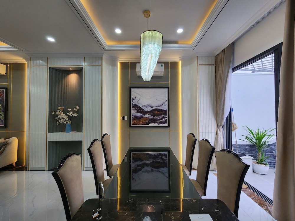 Huynh Tan Phat Home