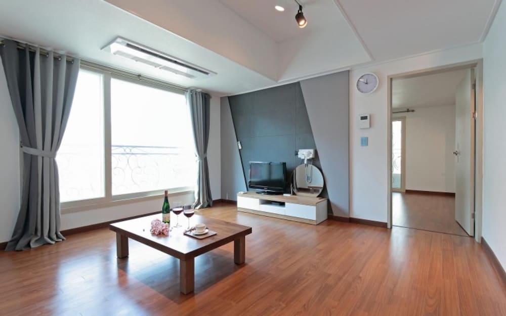 Pohang The 1 Resort