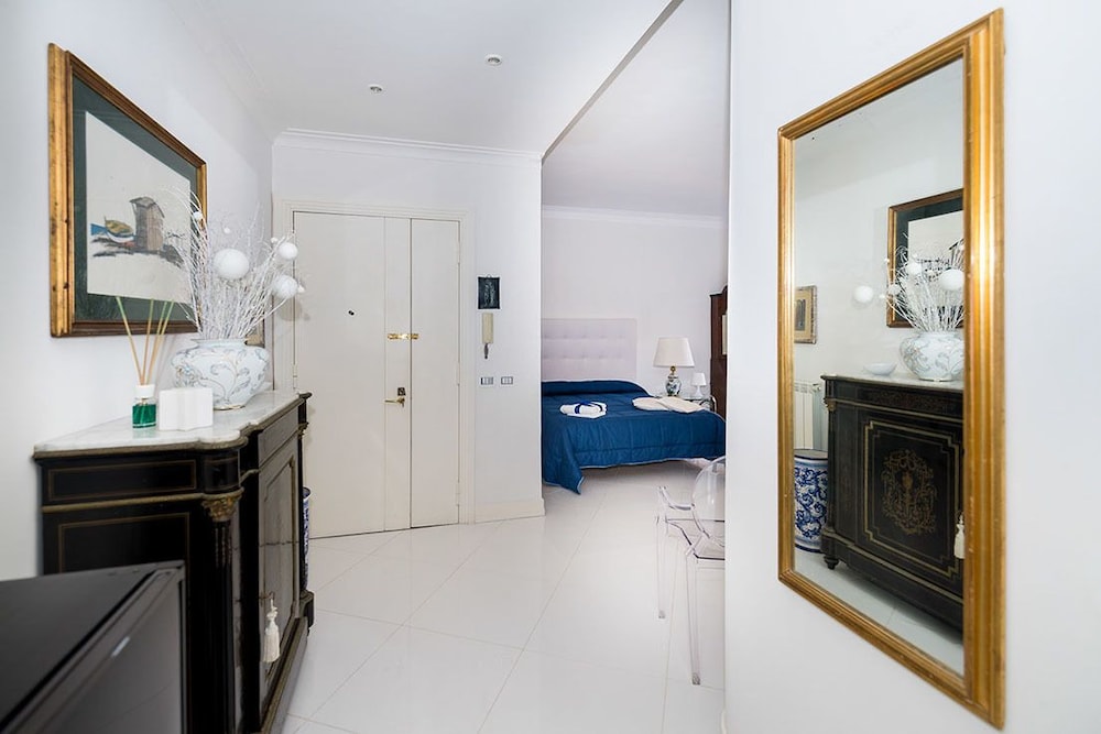 Marino Suite Sorrento photo 3