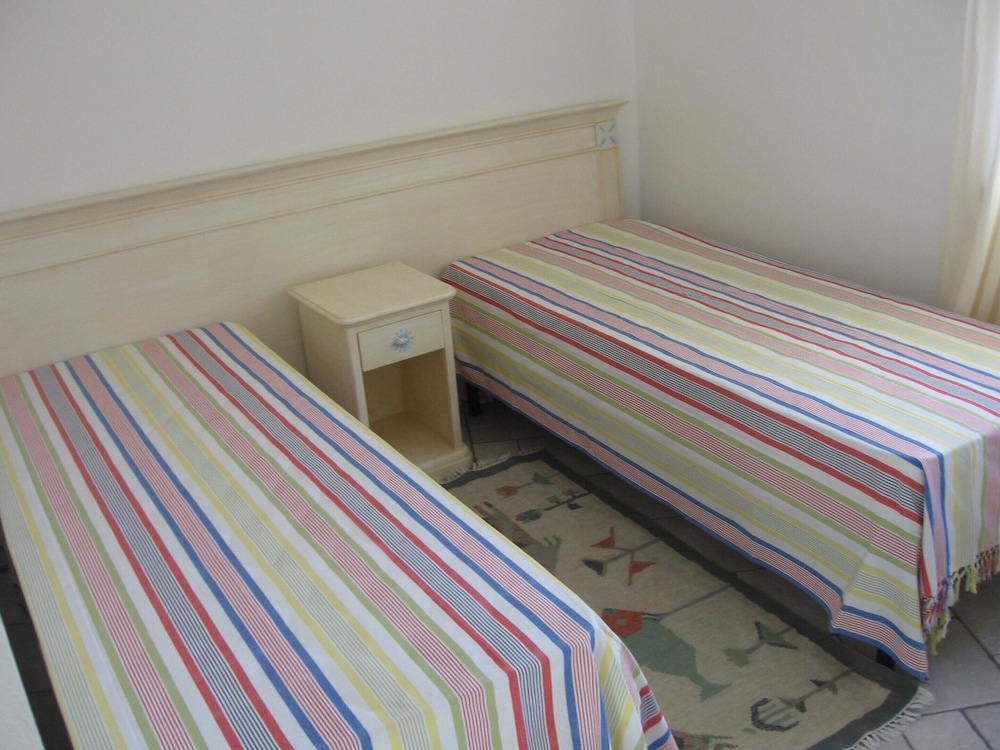 Apartment for 6 People, Cannigione view 2