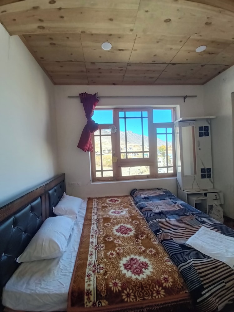 KONKA GUEST HOUSE