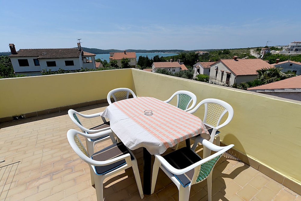 Apartment Gey 671