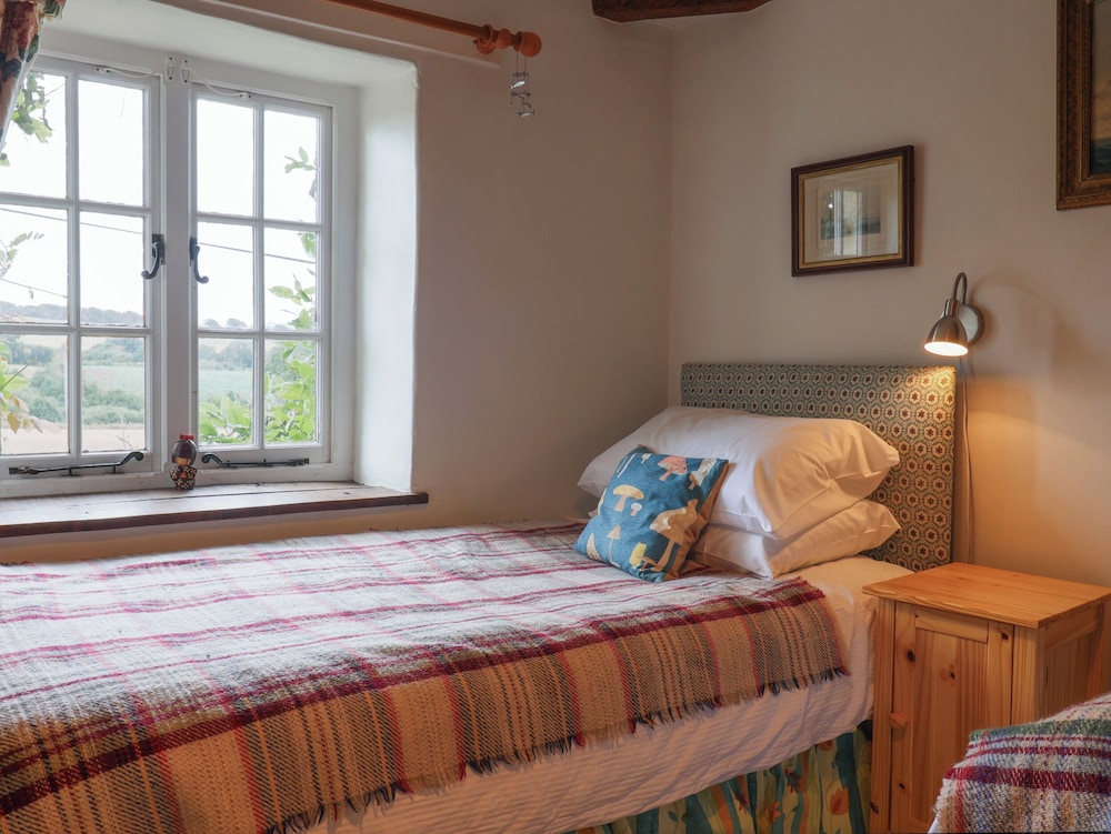 Dancing Hill Cottage