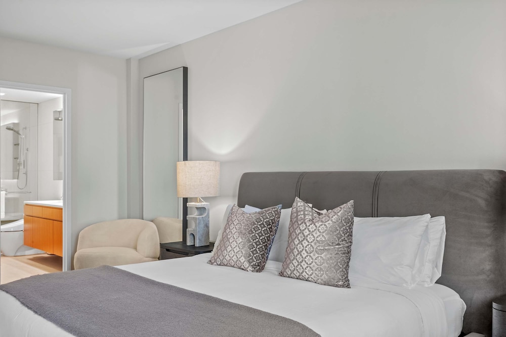 Prince by Rove Travel 2BR Soho Condo w Terrace