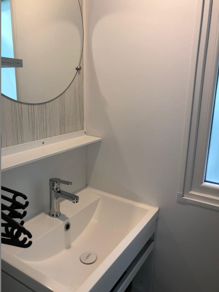 Lodge Near Antwerp With Nature Trails