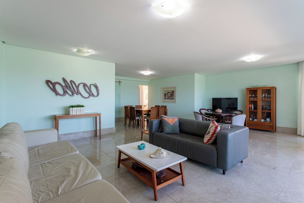 Apto Pet Friendly com 3 Su tes e Vista Para o Mar