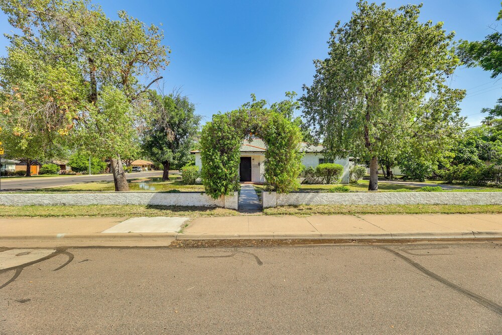 Large Yard & Patio: Historic District Home in Mesa
