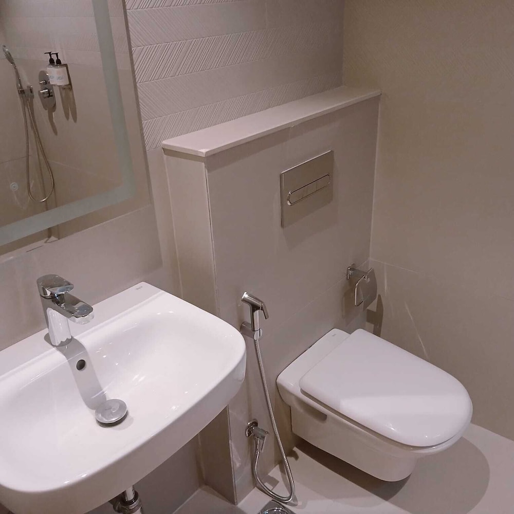 Bluestone Prime by The Cosy Hotels