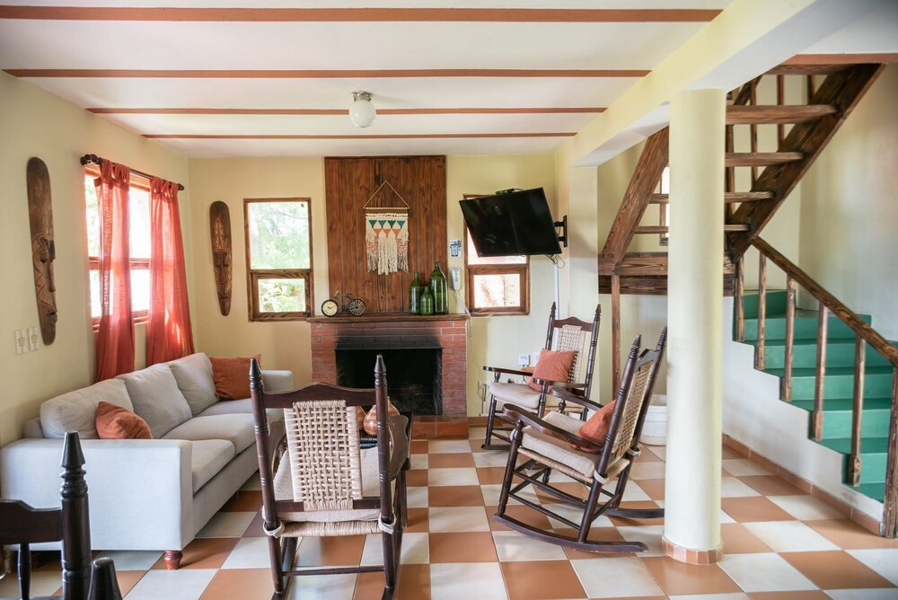Altocerro Villas Hotel & Camping