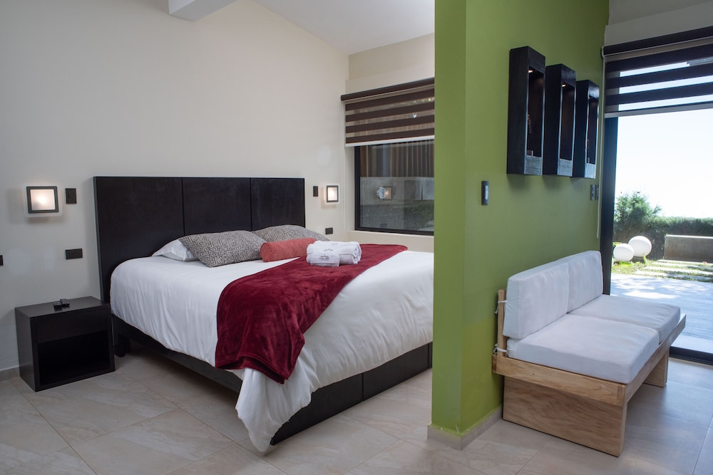 Casa 1800 Cerro Verde Boutique Hotel