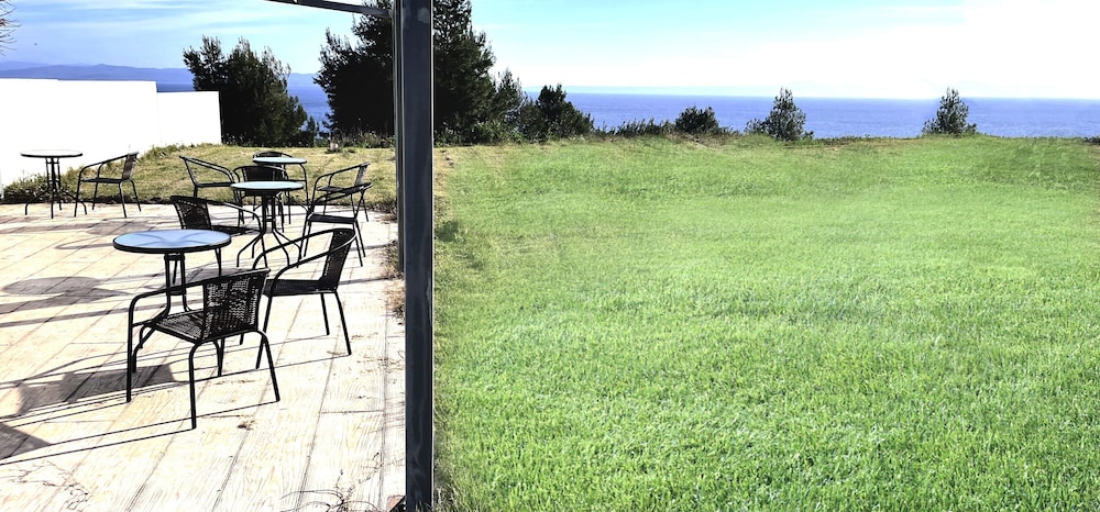 Blue Dream Afytos view 5