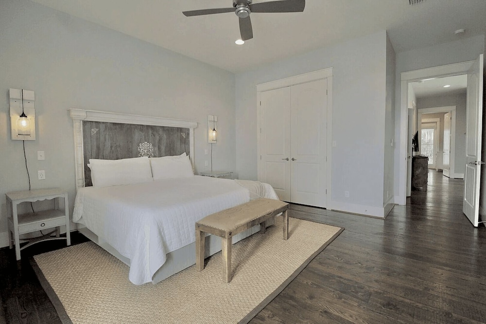 Totally Beachin by Avantstay Sleeps 18 Seacrest Beach