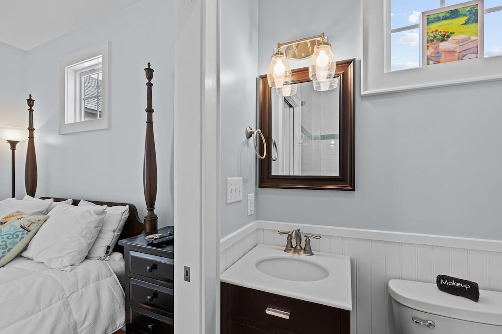 Exhibit E 2 Bedroom Townhouse