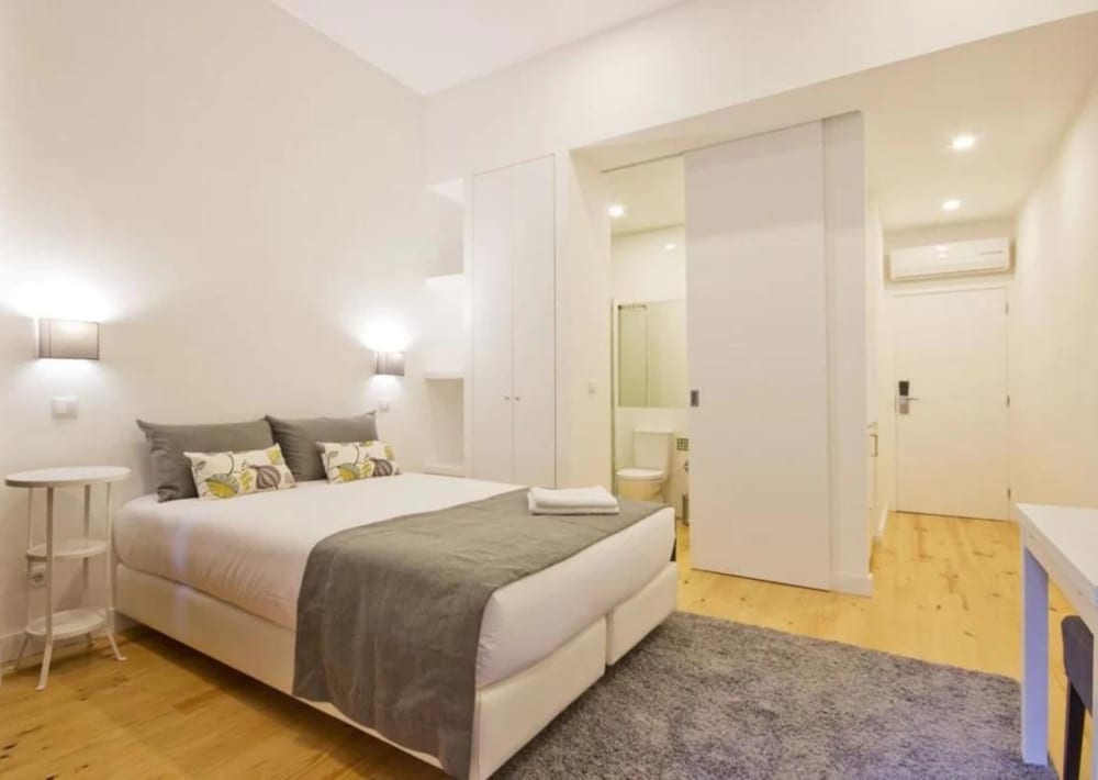 MyStay Porto Bolhão view 2