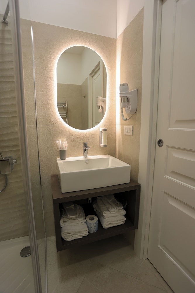 Elysium Relais