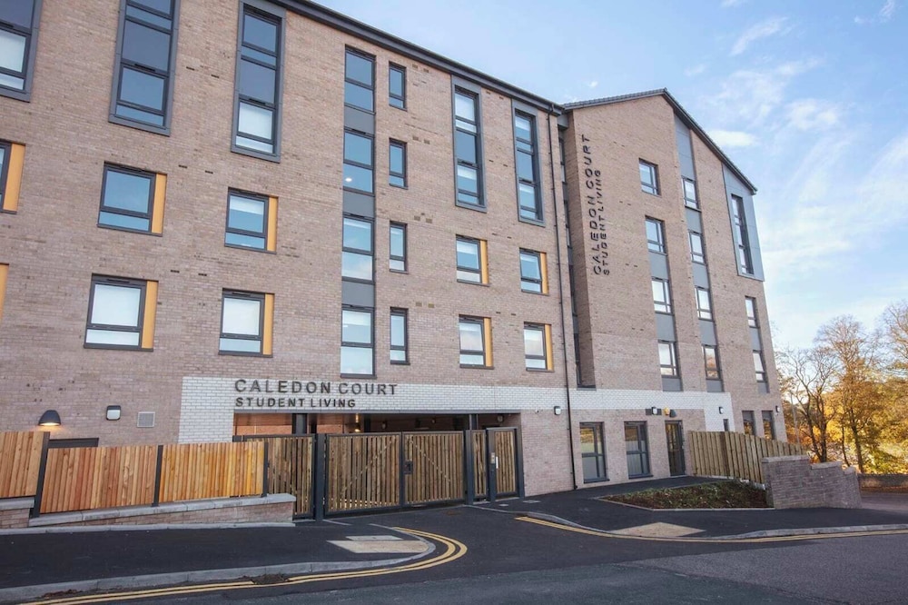 Caledon Court